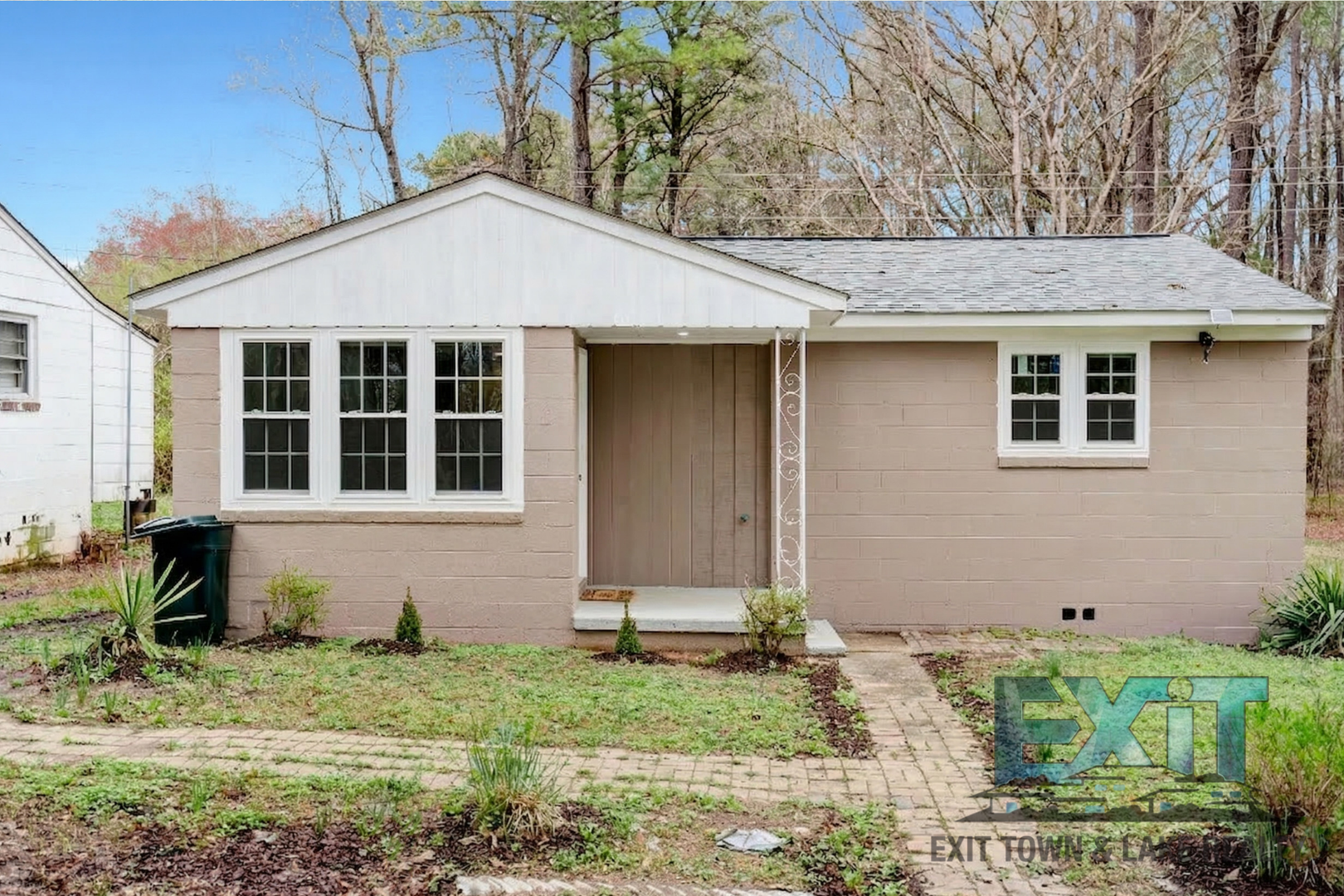 Lawrenceville House: 55 Cottage Ln