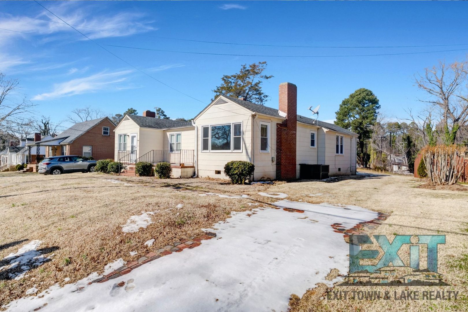 Clarksville Apartment: 100A-100B Buffalo