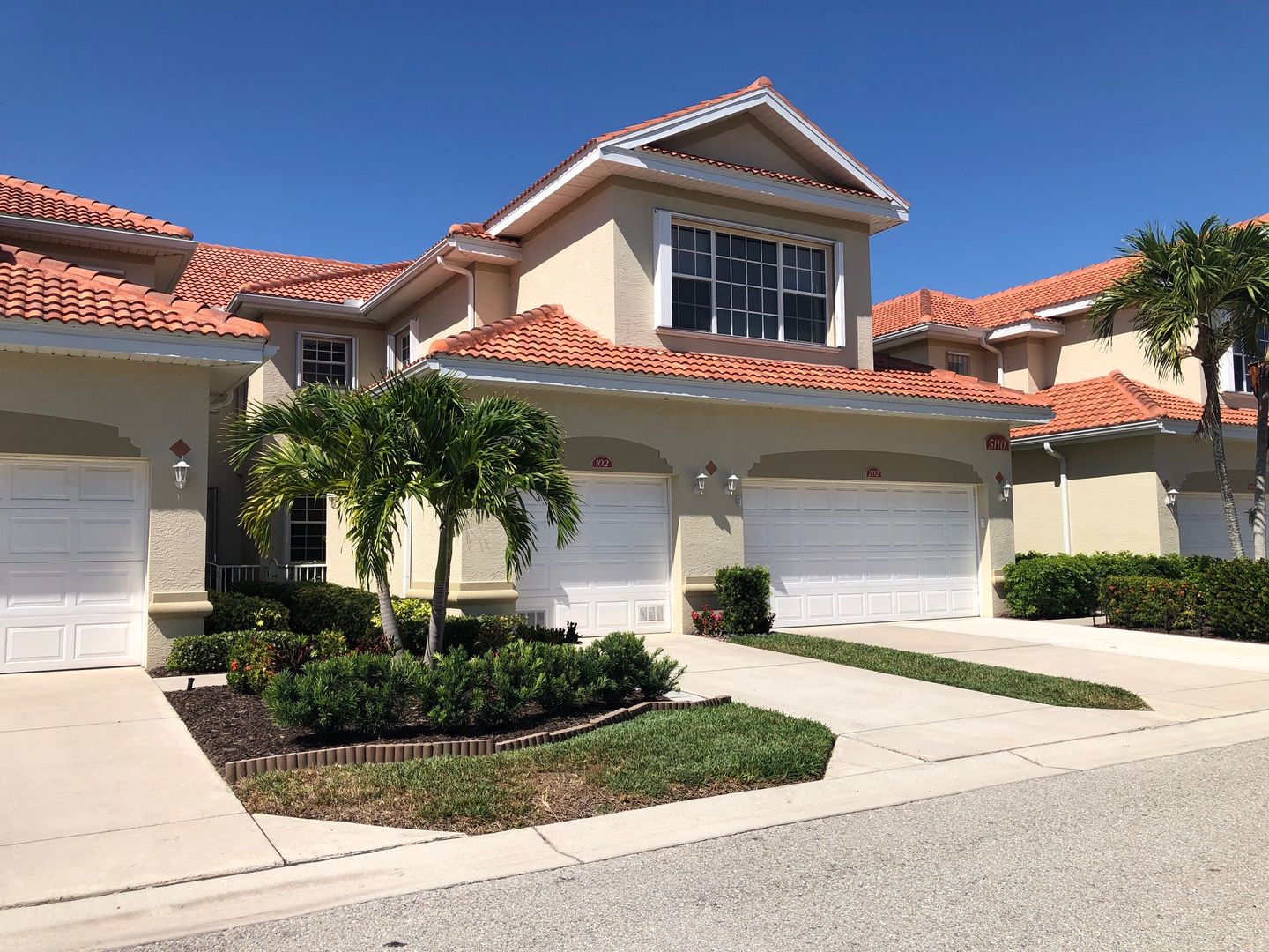Fort Myers House: 5110 West Hyde Park CT