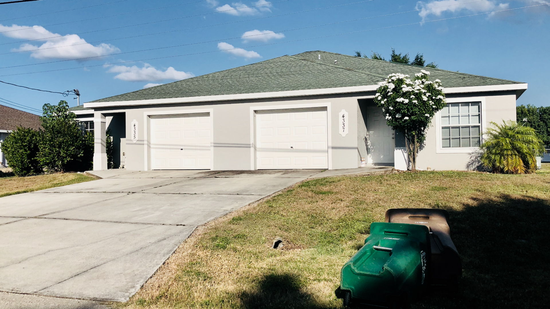 Cape Coral House: 4337 SW Santa Barbara Pl