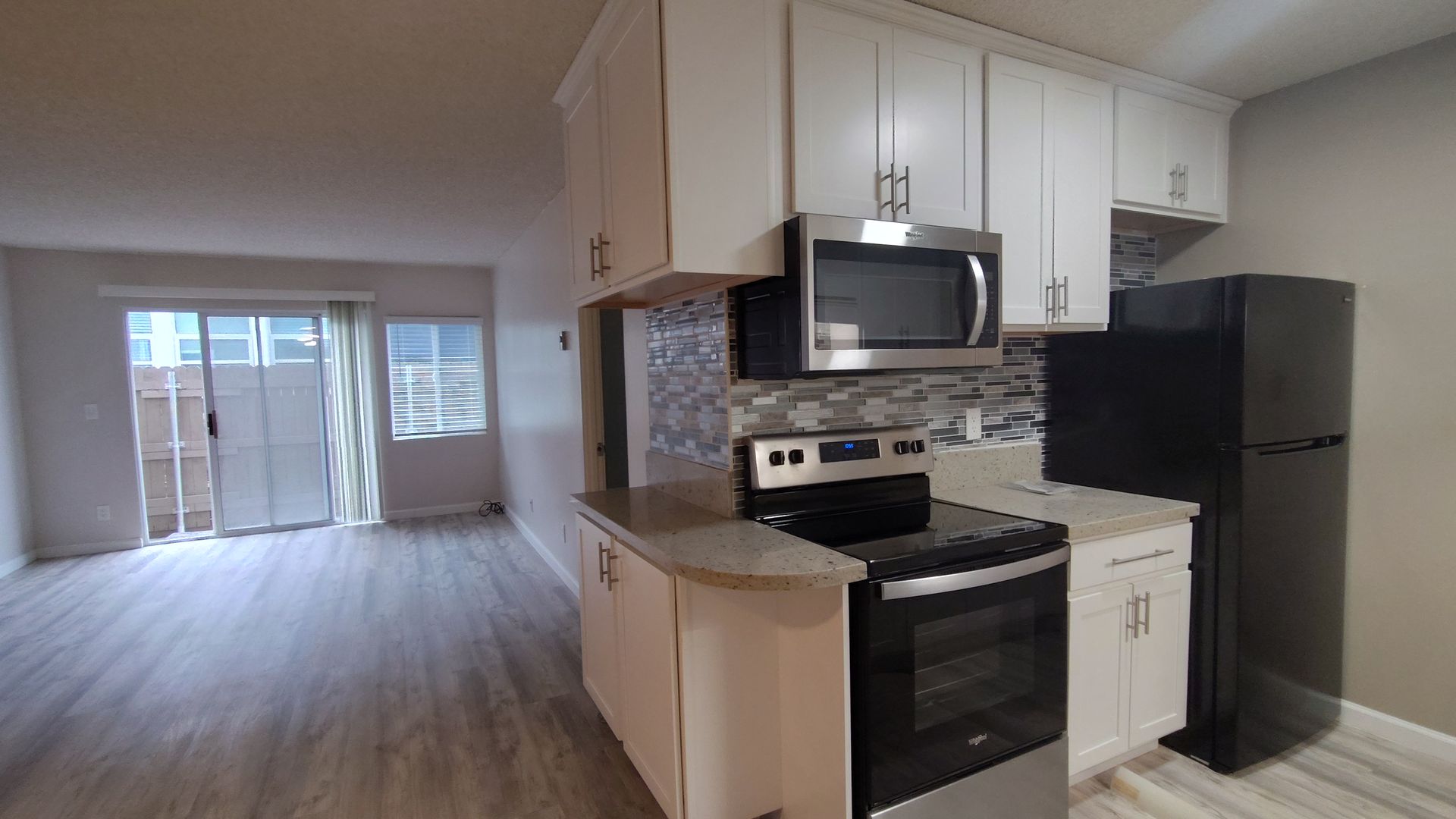 La Jolla Apartment: 7414 Herschel Avenue