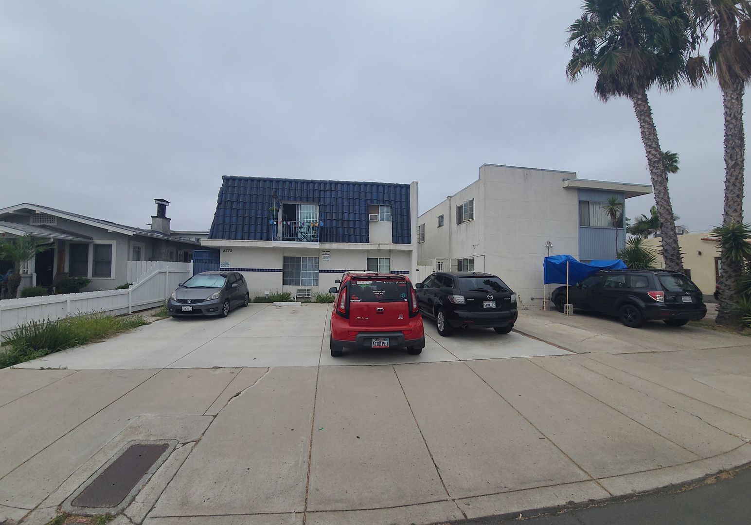 San Diego Apartment: 4572 Utah Street