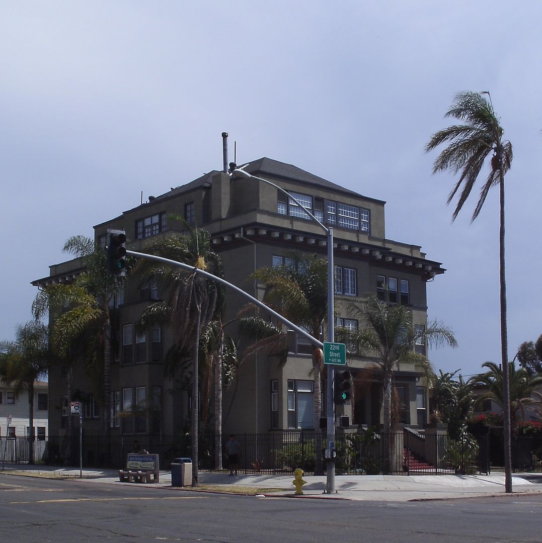 San Diego Apartment: 563 22nd Street