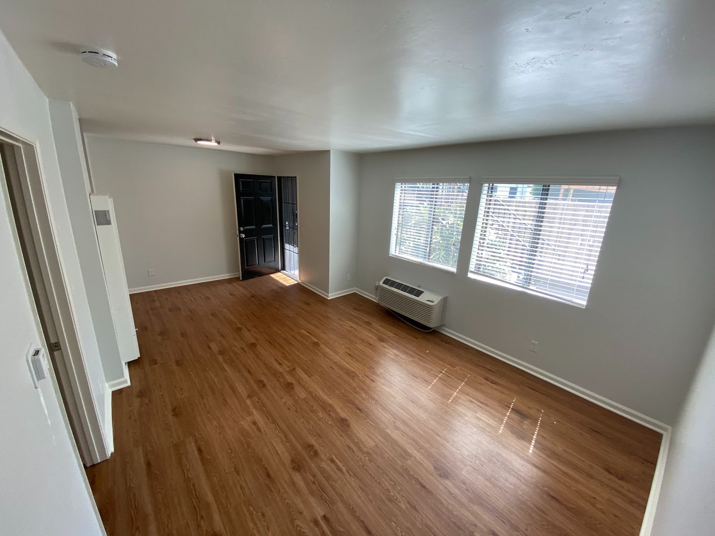 San Diego Apartment: 4026 Arizona Street
