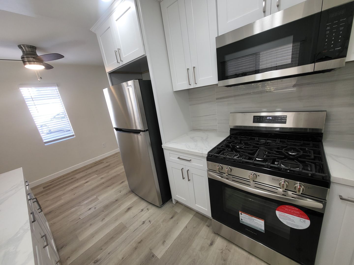 San Diego Apartment: 2822 Reynard Way
