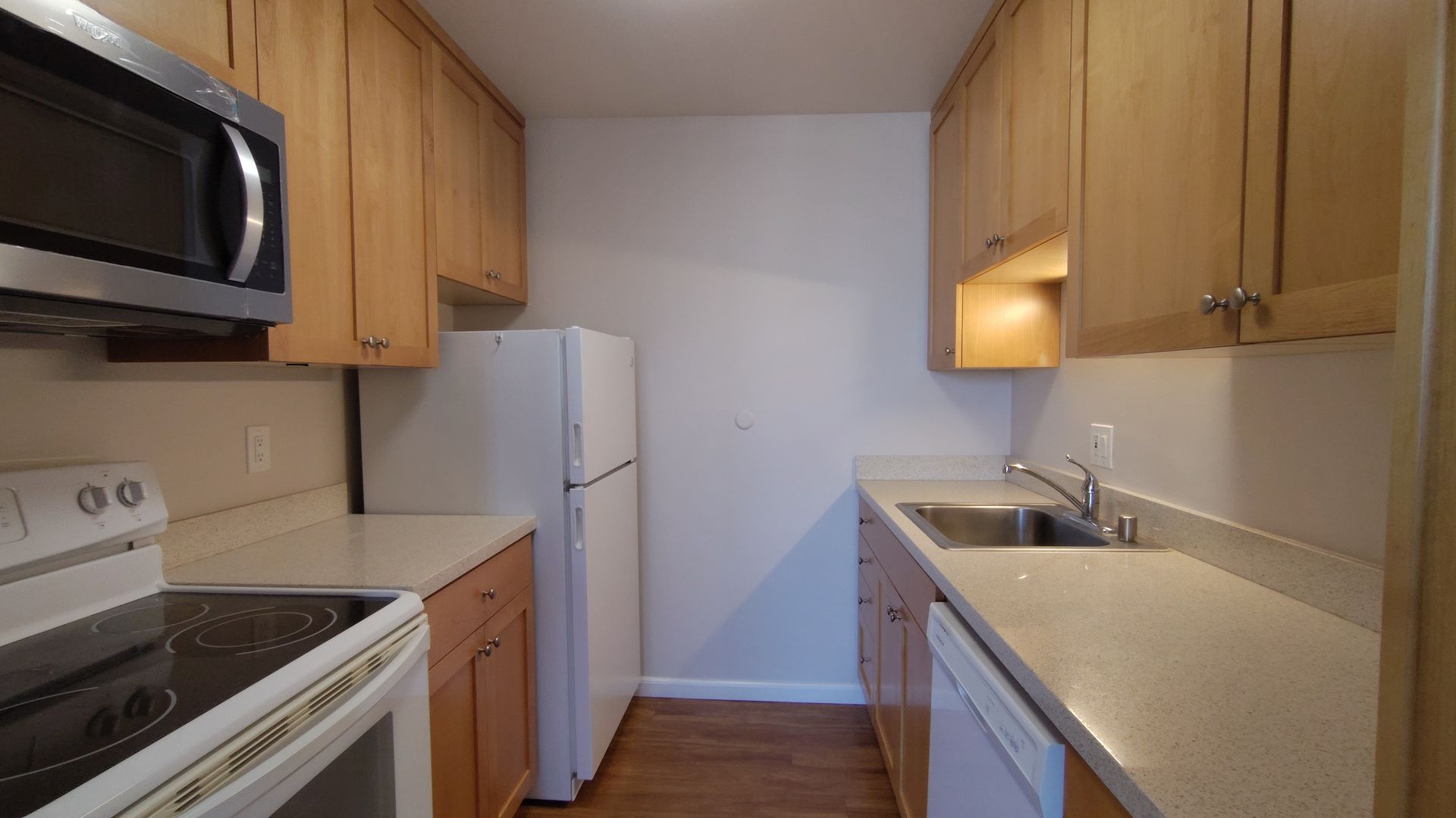 La Jolla Apartment: 7414 Herschel Avenue