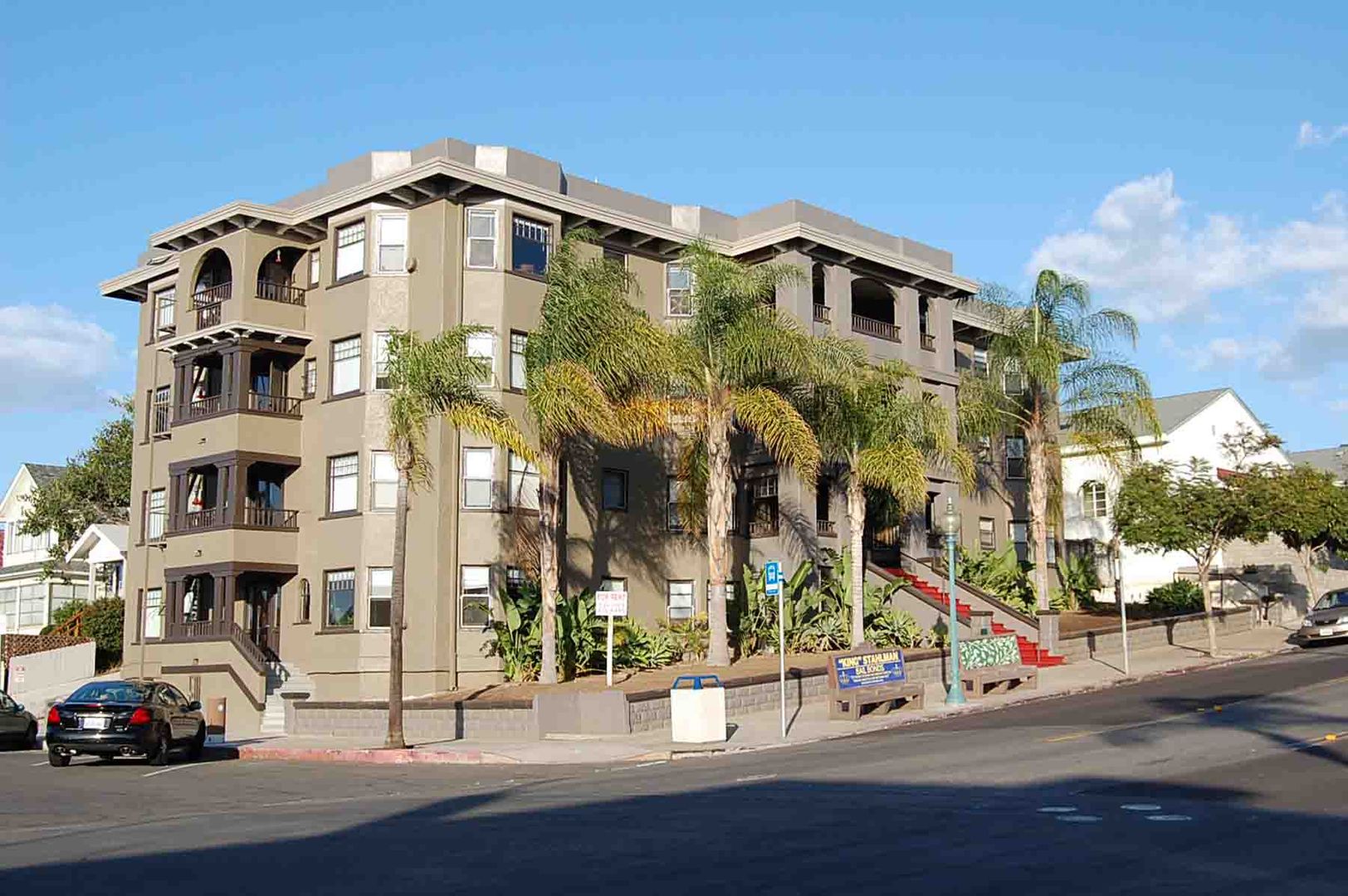 San Diego Apartment: 2214 Broadway
