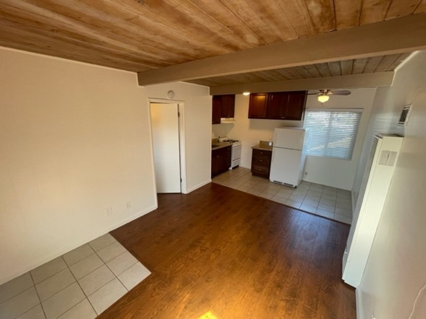 San Diego Apartment: 4080 Lamont Street