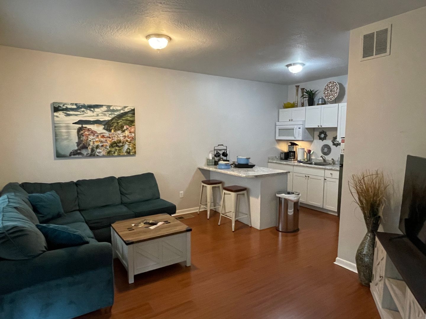 Jacksonville Condo: 185 East E St