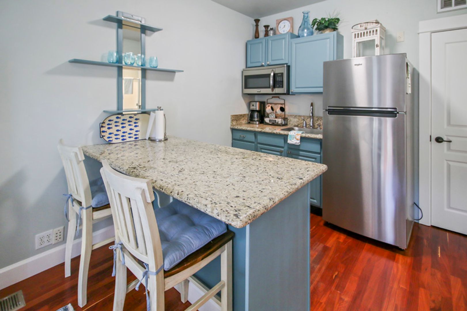 FR Parkside Suite 17 of 28