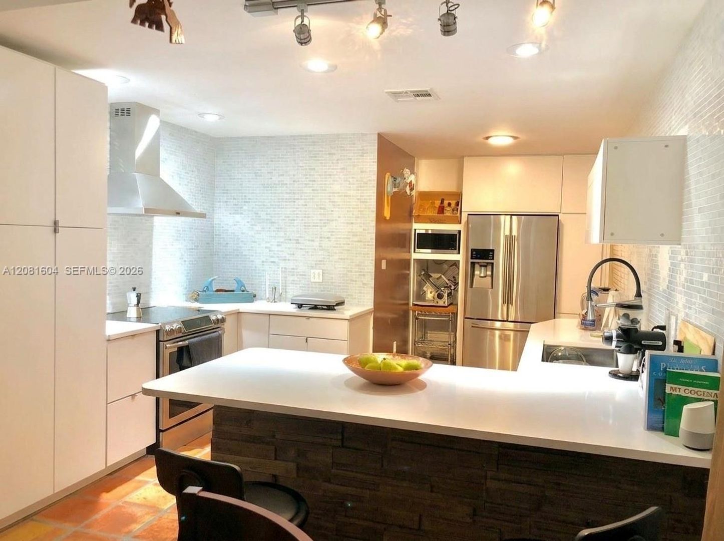 Davie House: 2957 Myrtle Oak Circle