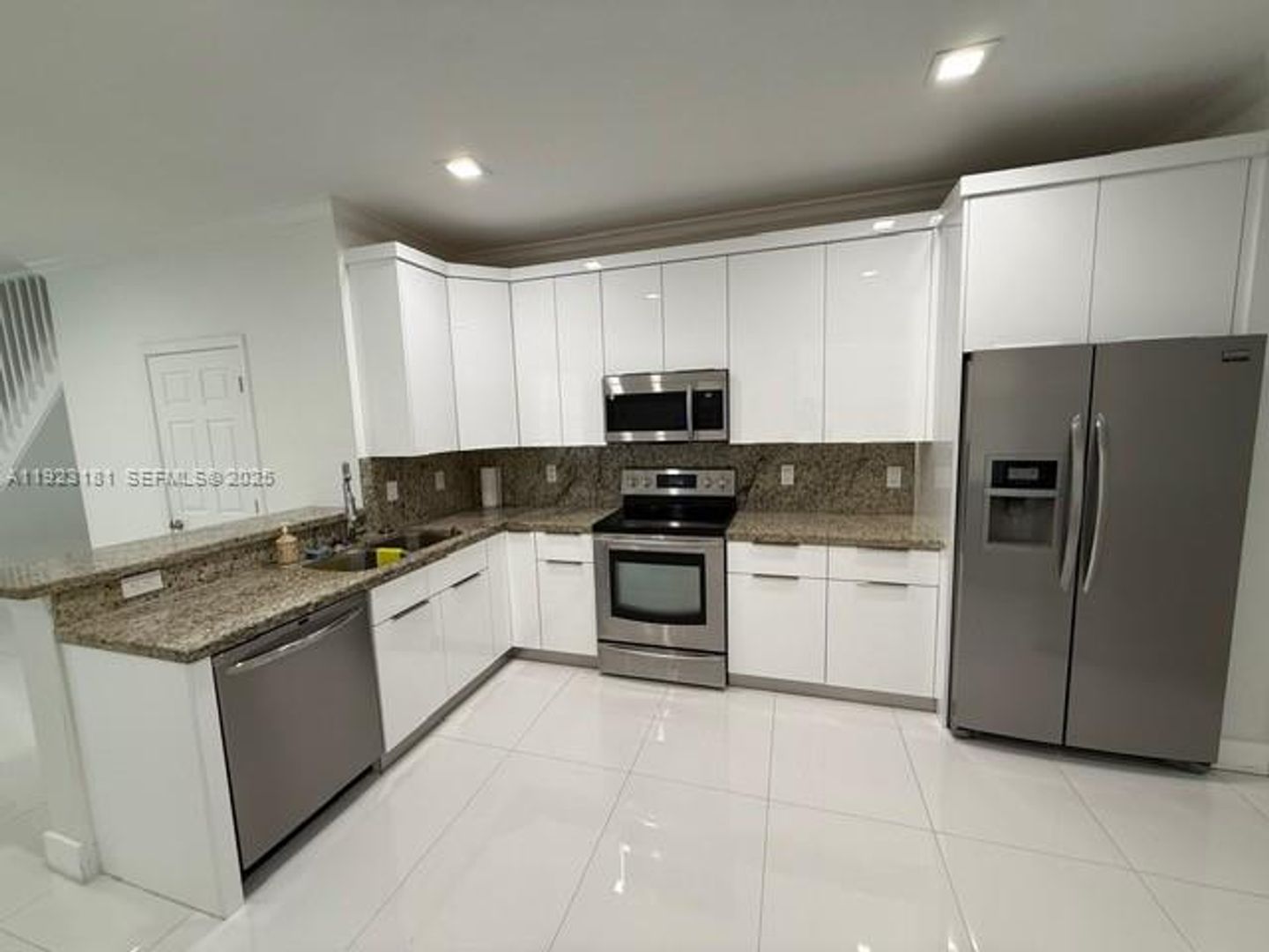 Weston House: 3872 Tree Top Drive 3872