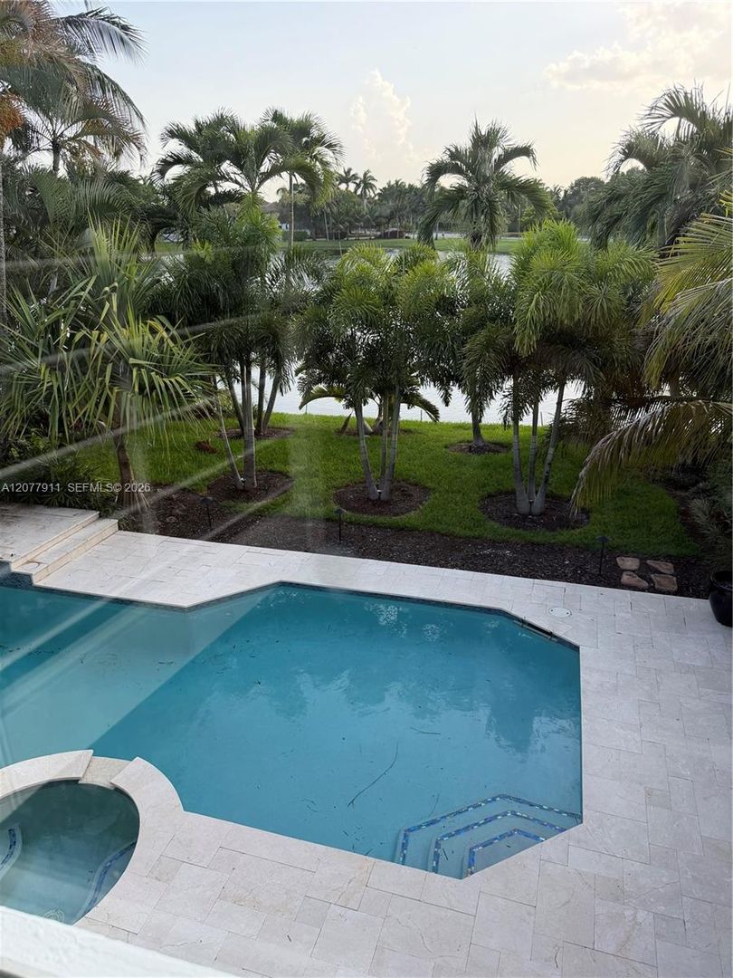 Pembroke Pines House: 1532 NW 133rd Avenue