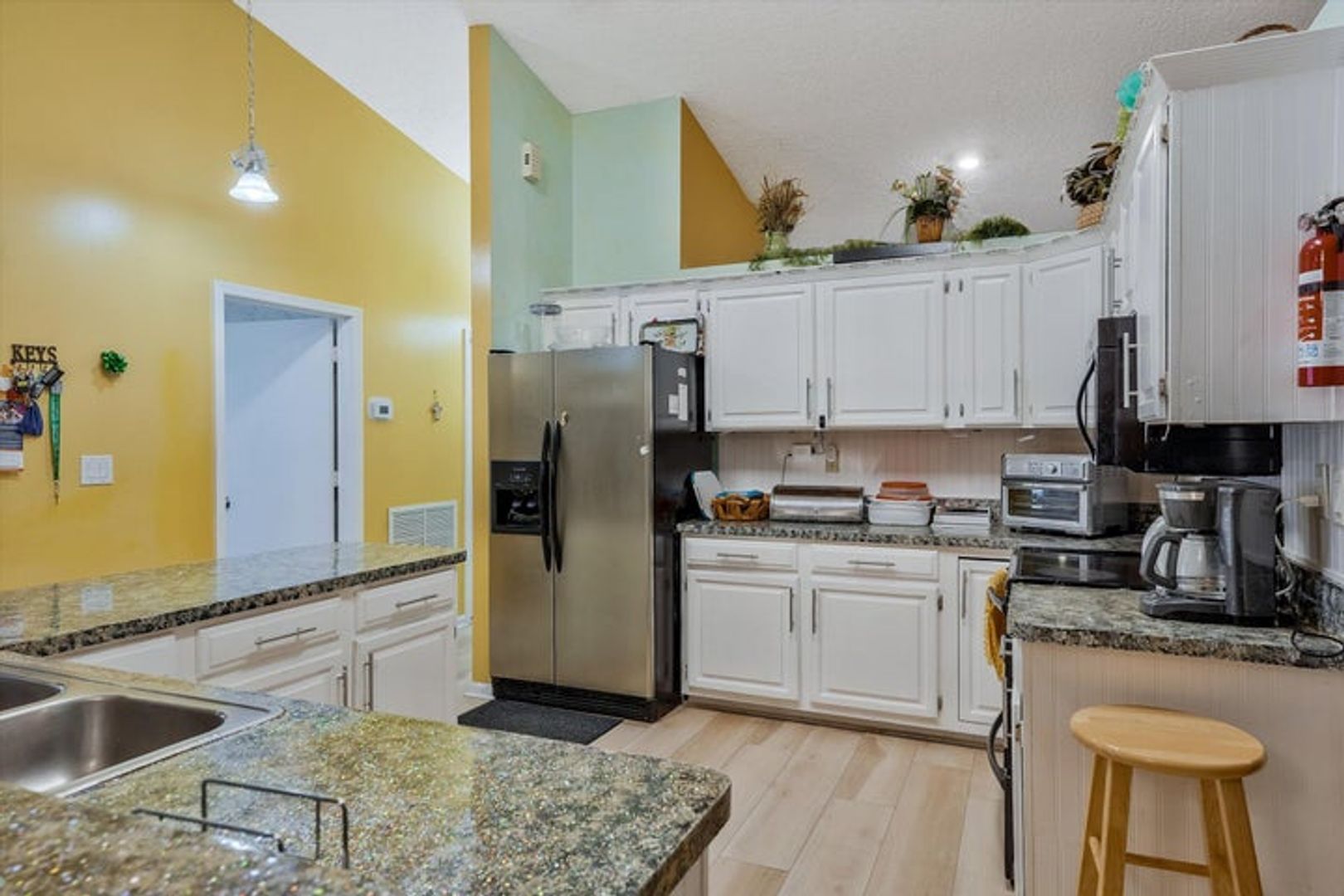 Wellington House: 13790 Paddock Drive