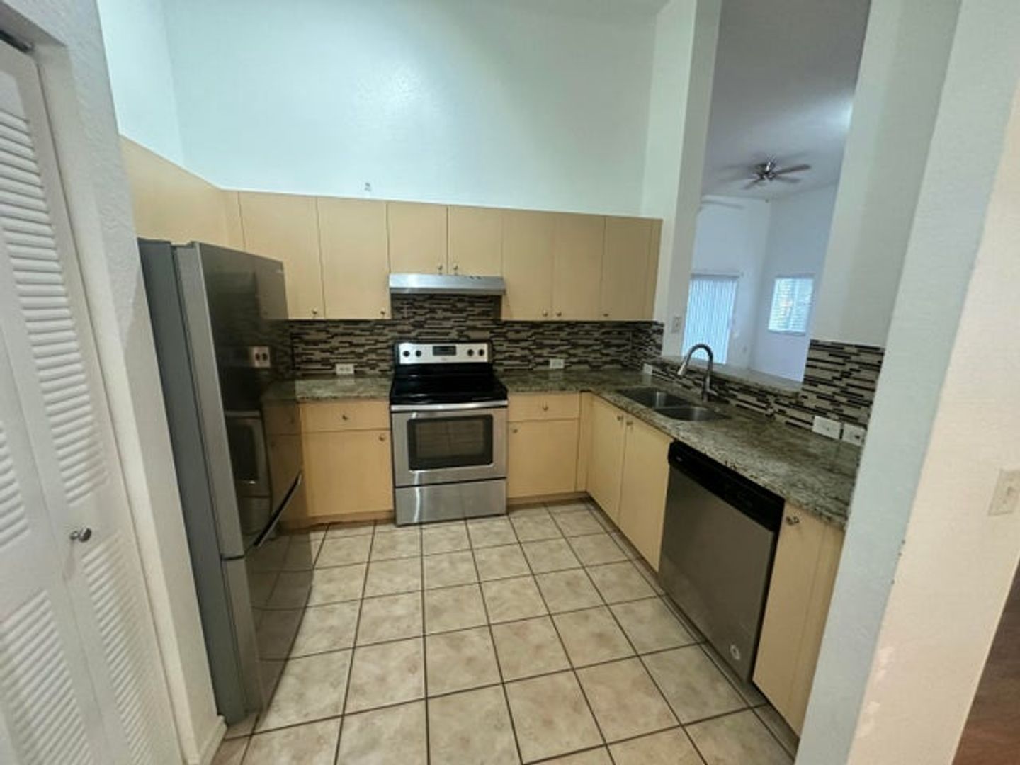 Royal Palm Beach House: 220 Crestwood Circle 106