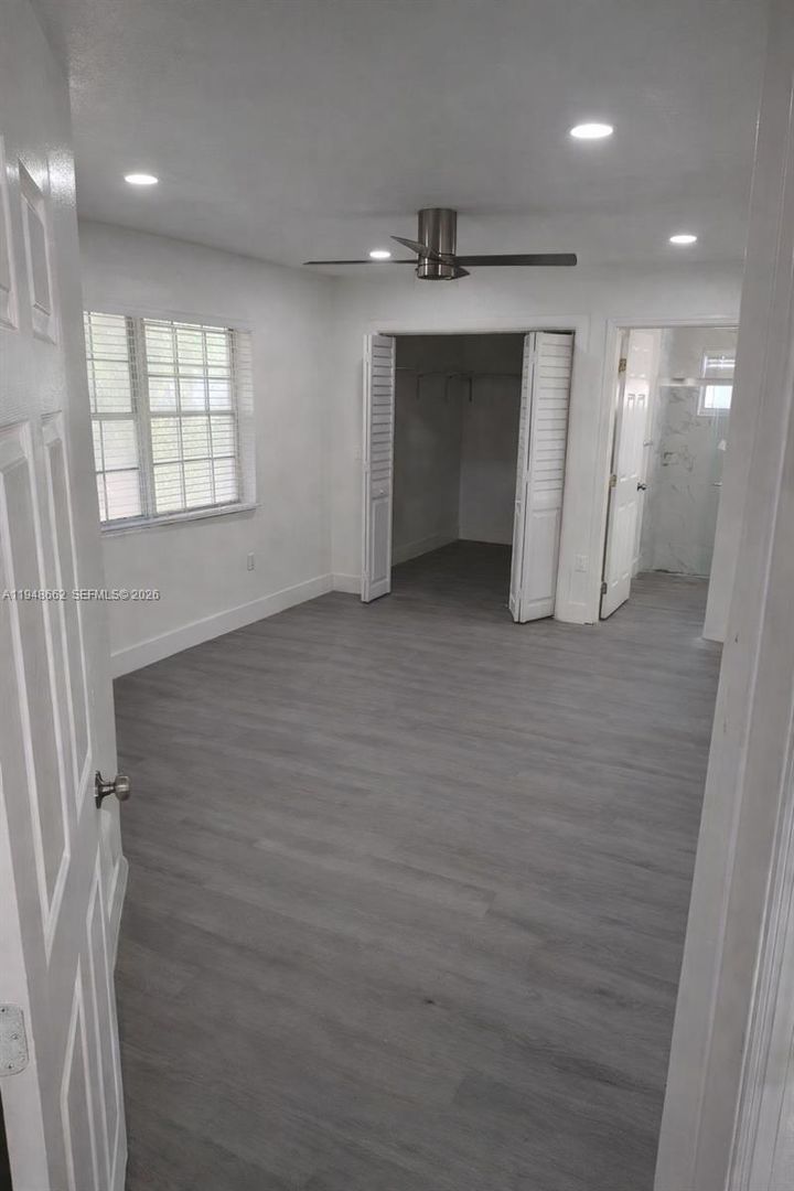 Deerfield Beach House: 165 SW 5th Court 1