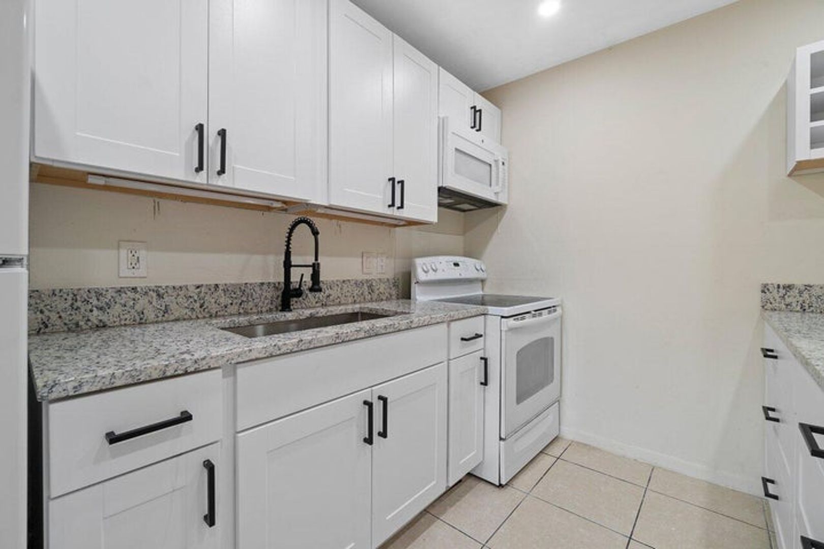 Royal Palm Estates  (Unincorporated) House: 5854 Kumquat Road A