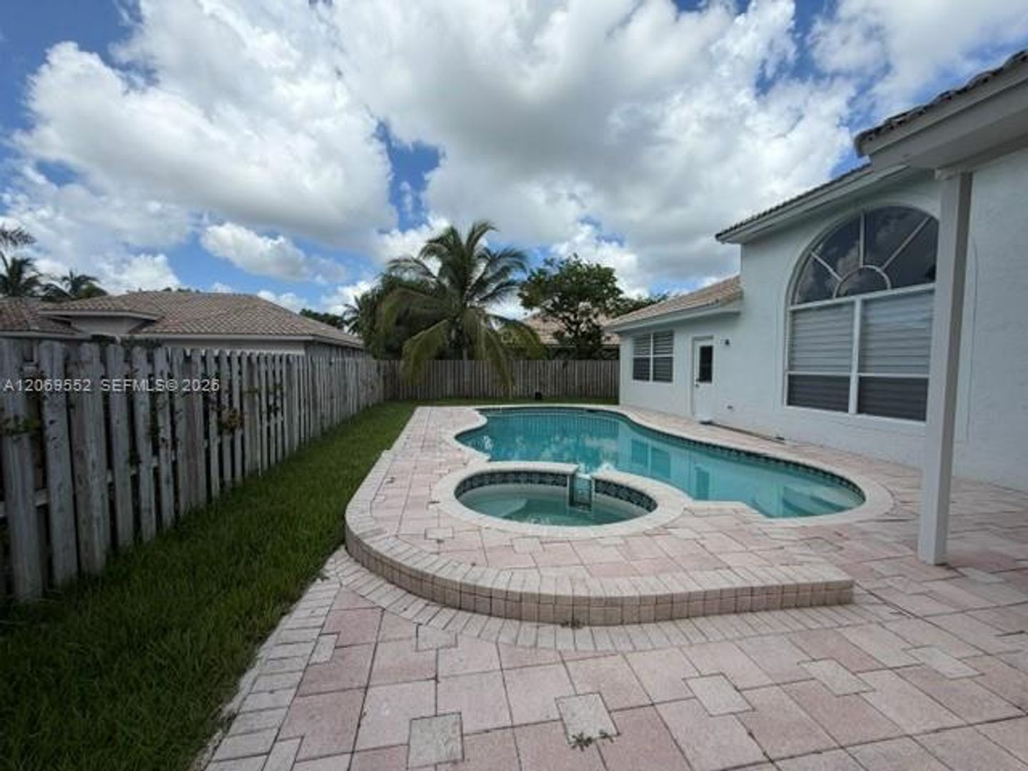 Davie House: 16286 Erie Place 16286