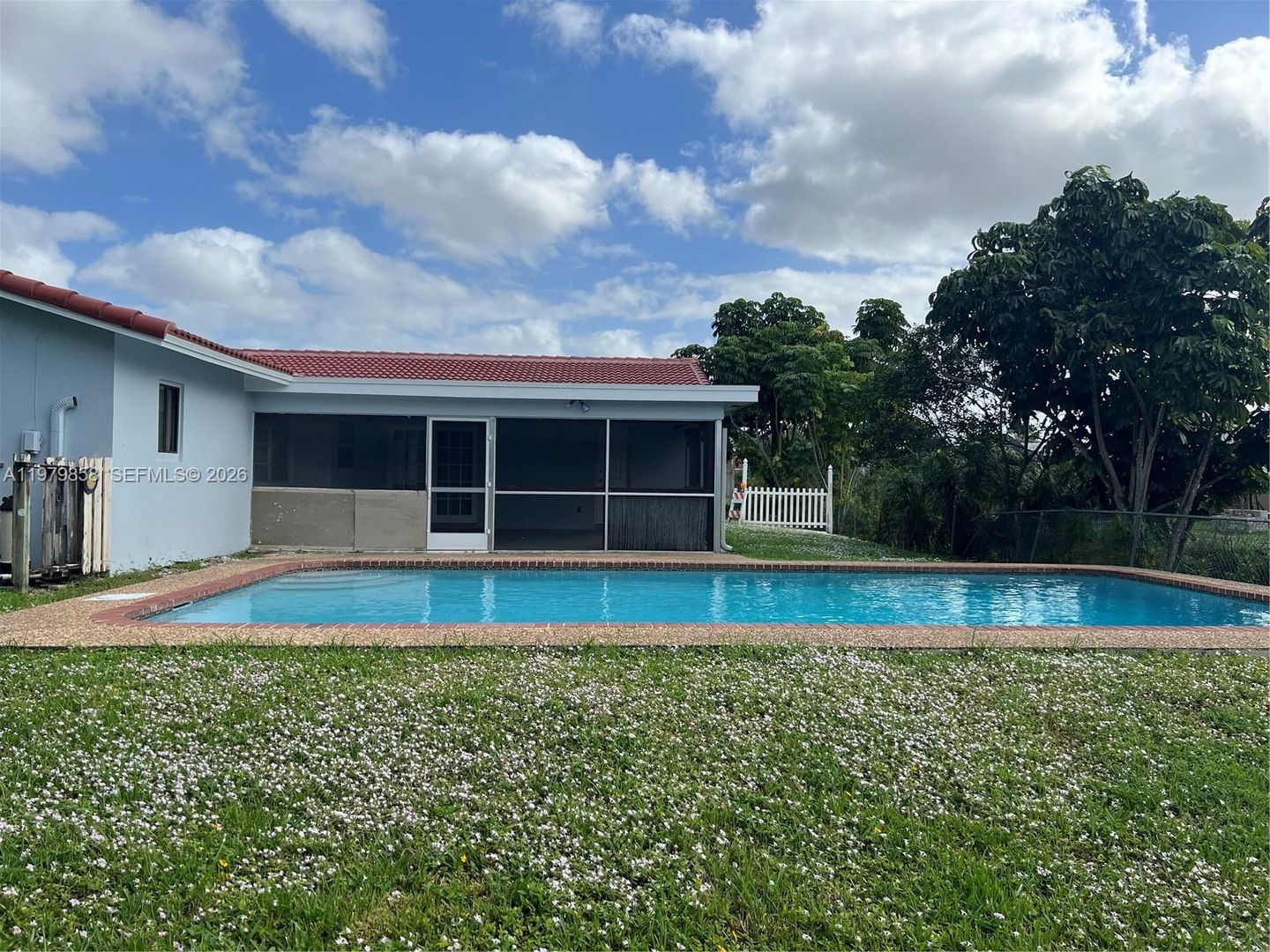 Coral Springs House: 7520 NW 44th Court