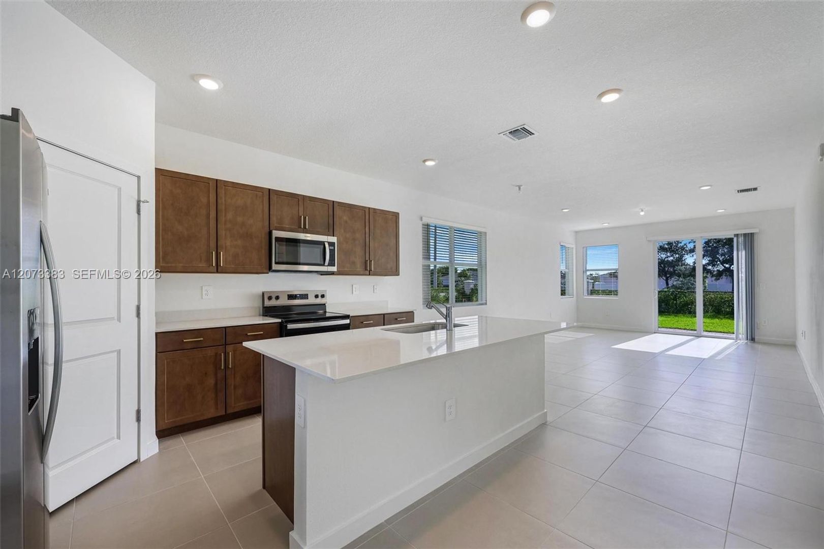 Homestead House: 113 NE 17th Avenue
