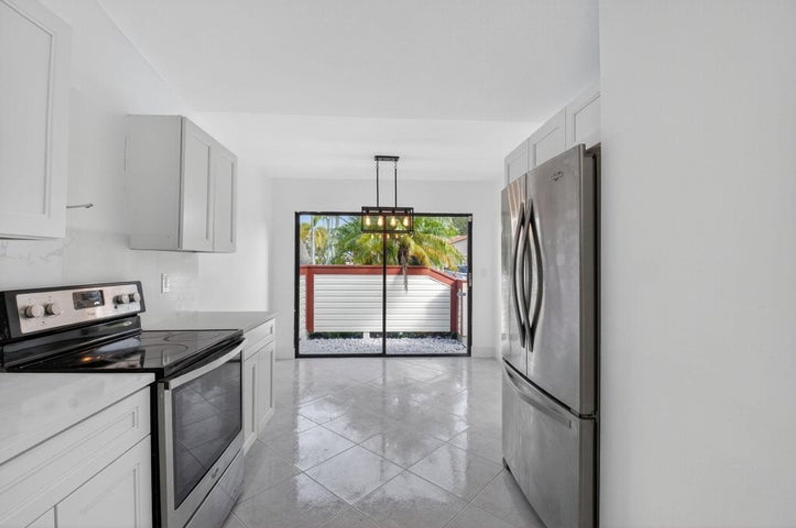 Boynton Beach House: 29 Fawlkland Circle