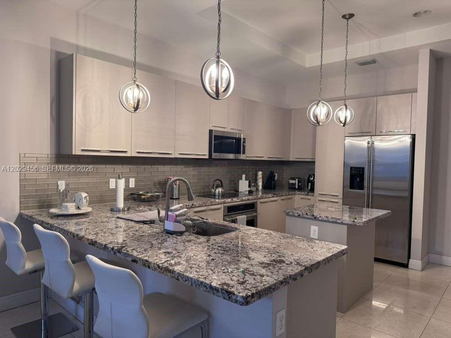 Doral House: 8441 NW 51st Terrace 8441