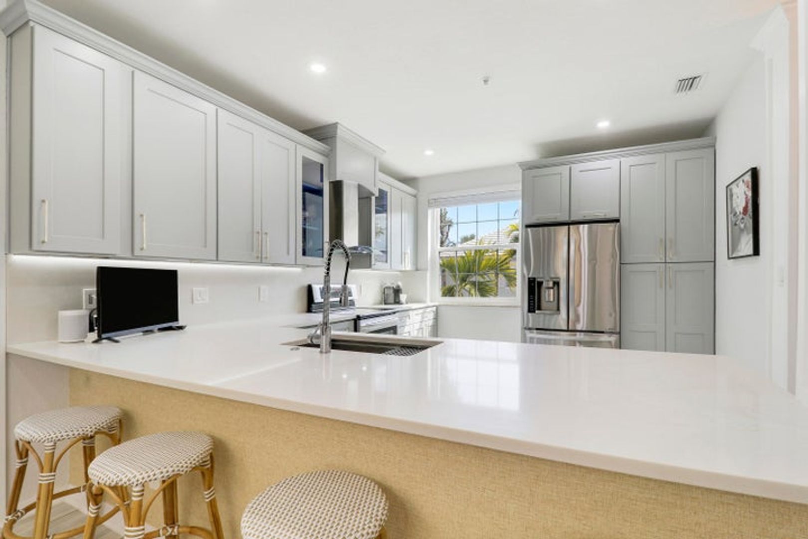 Jupiter House: 1472 Corbison Point Place