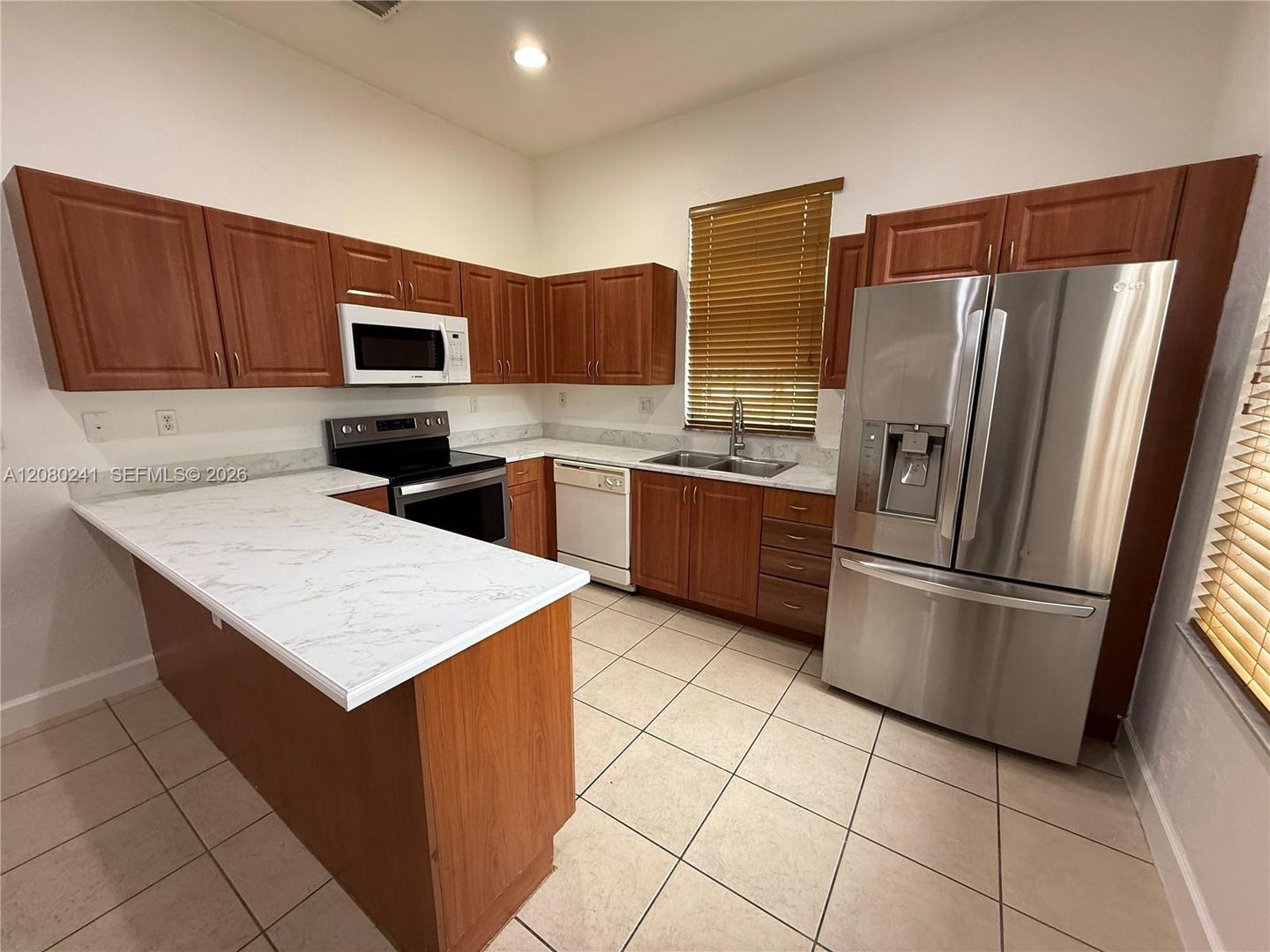Pembroke Pines House: 634 SW 147th Avenue 634