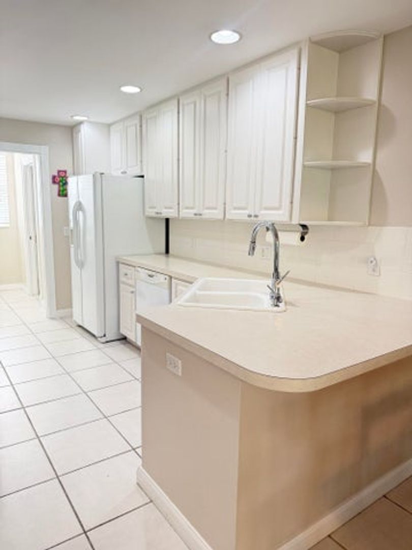 Palm Beach Gardens House: 488 Capistrano Drive