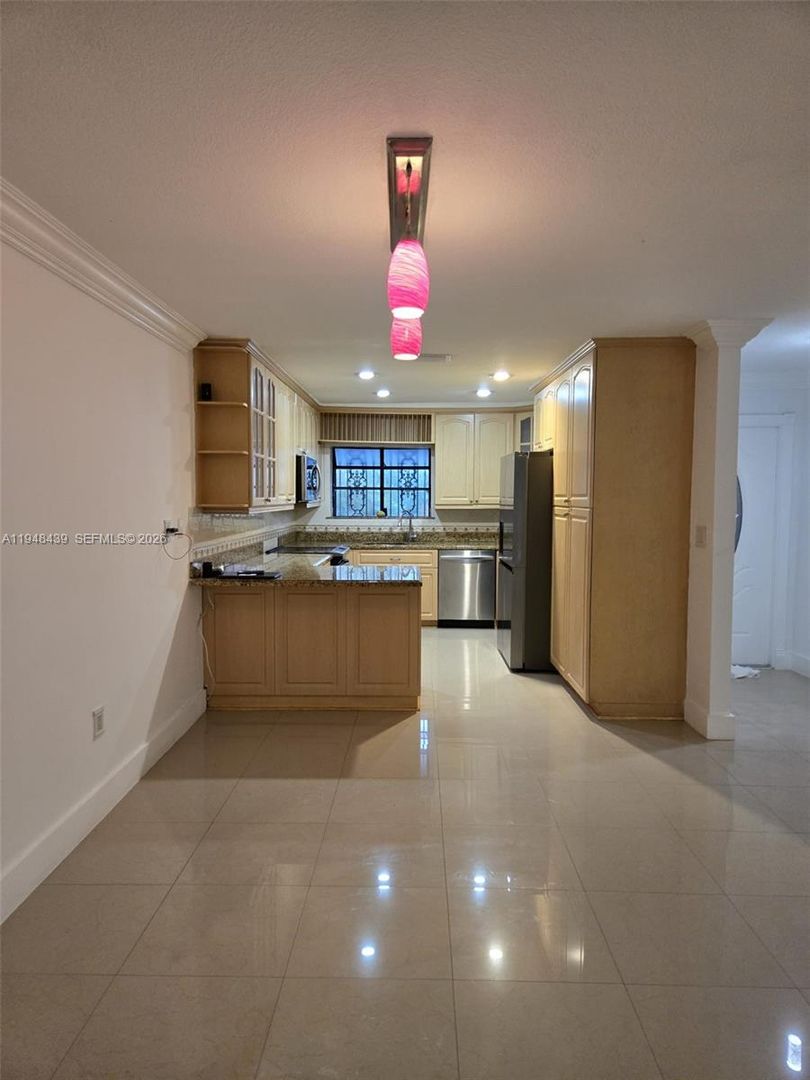 Hialeah House: 19740 Cypress Court 19740