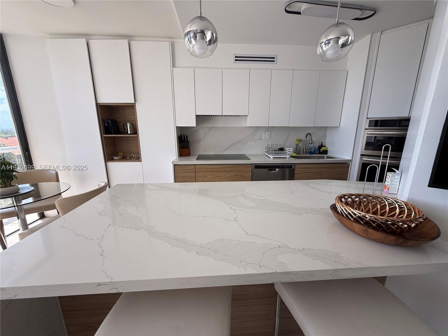 Aventura House: 3610 Yacht Club Drive 713