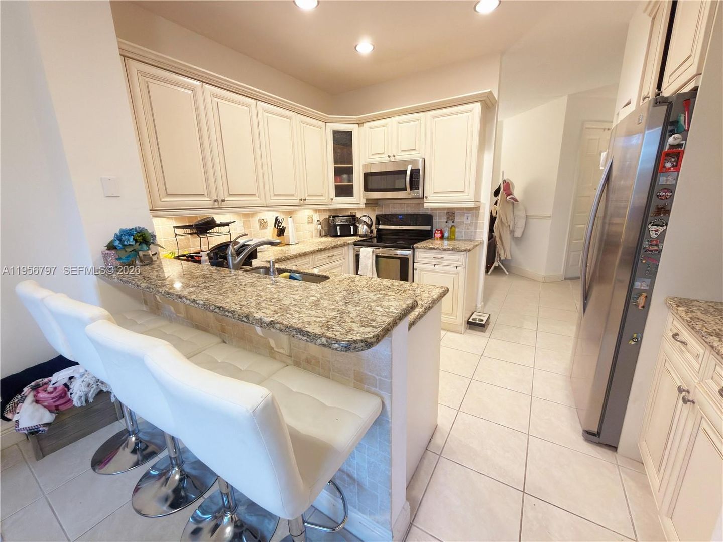Pembroke Pines House: 1122 SW 158th Avenue 1122