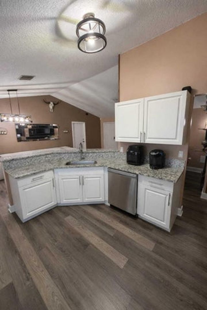 The Acreage House: 15665 66th Court N