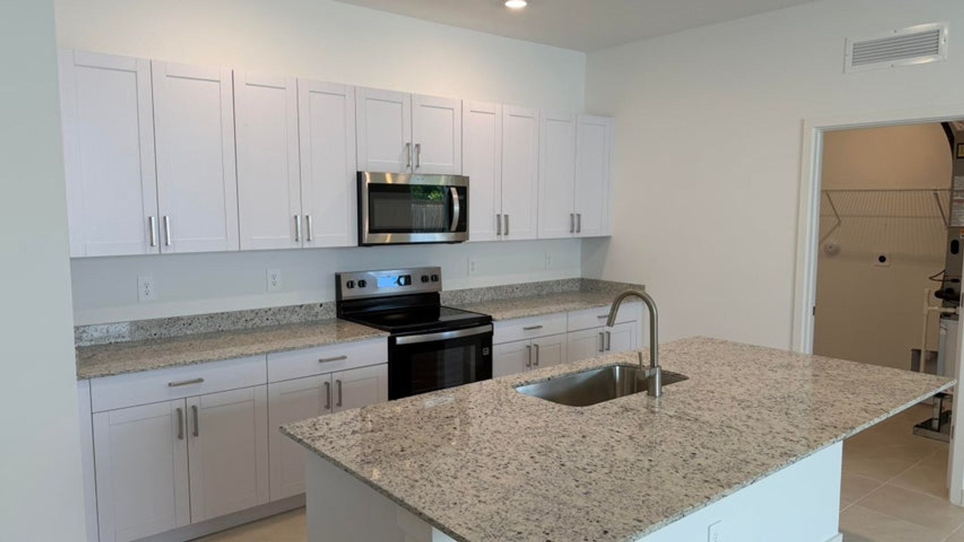 Pompano Beach House: 1872 NW 6th Court