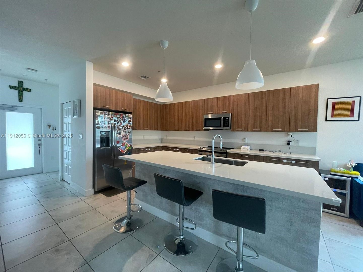 Doral House: 4670 NW 84th Avenue 22