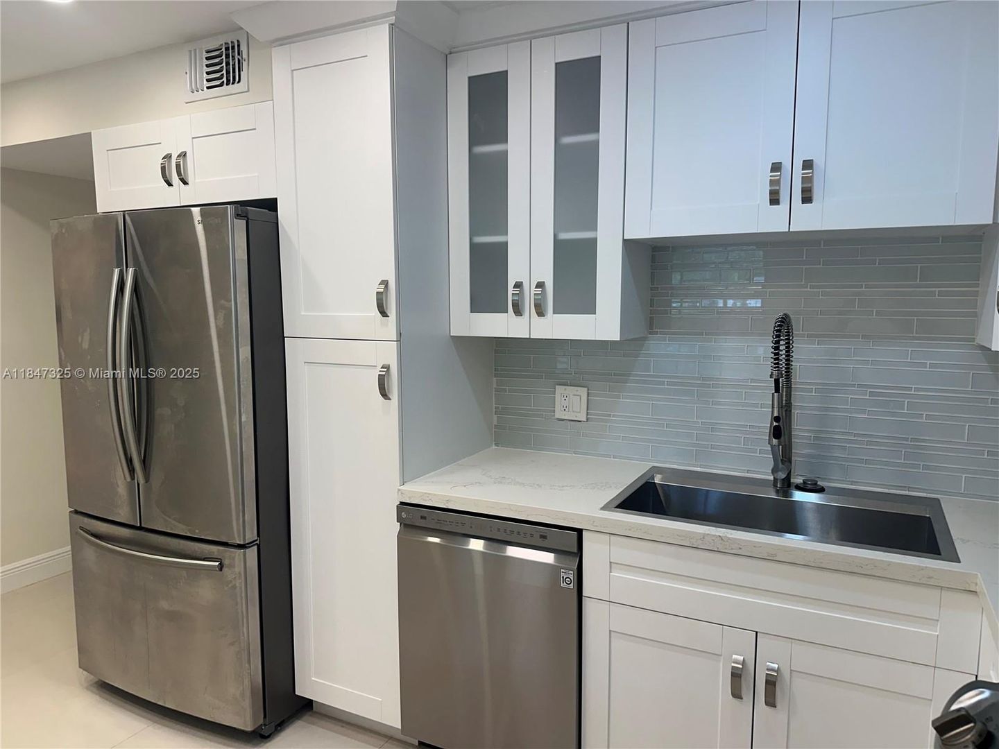 Pompano Beach House: 3520 Oaks Way 108