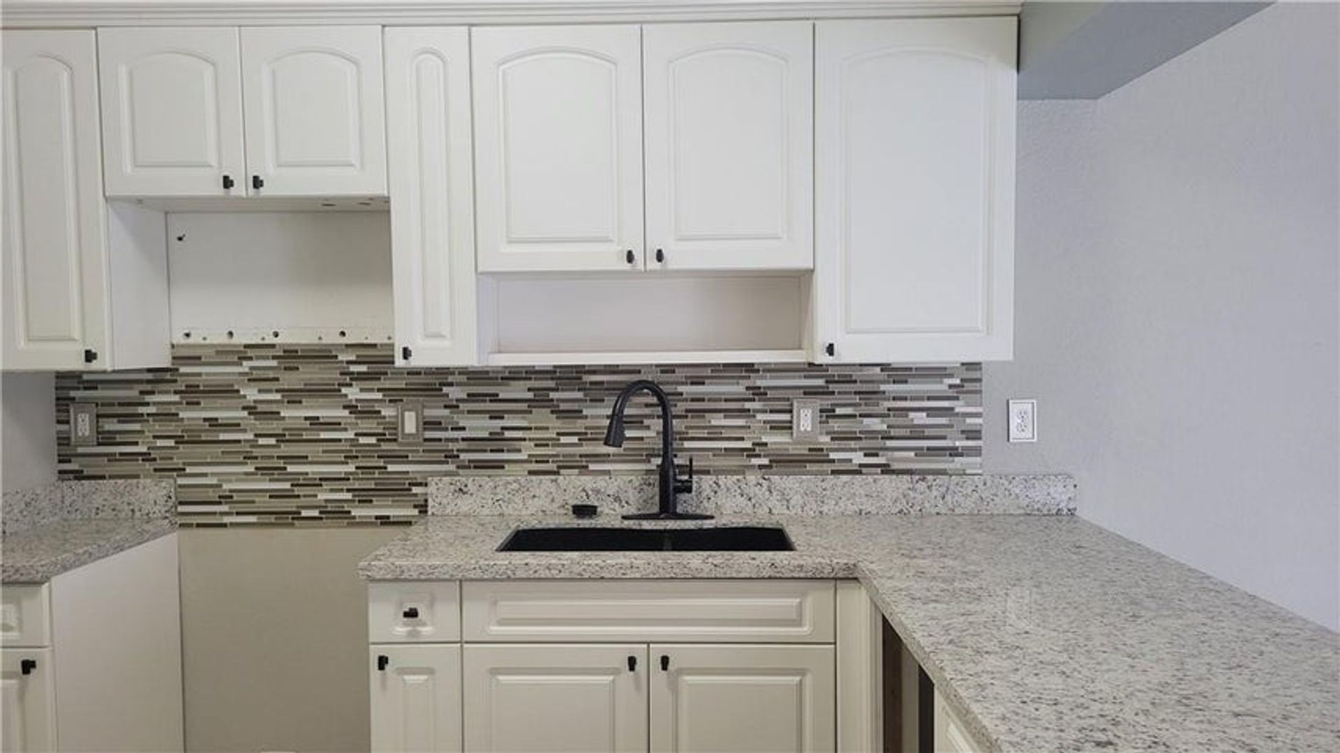 Miramar House: 4948 SW 136TH Avenue