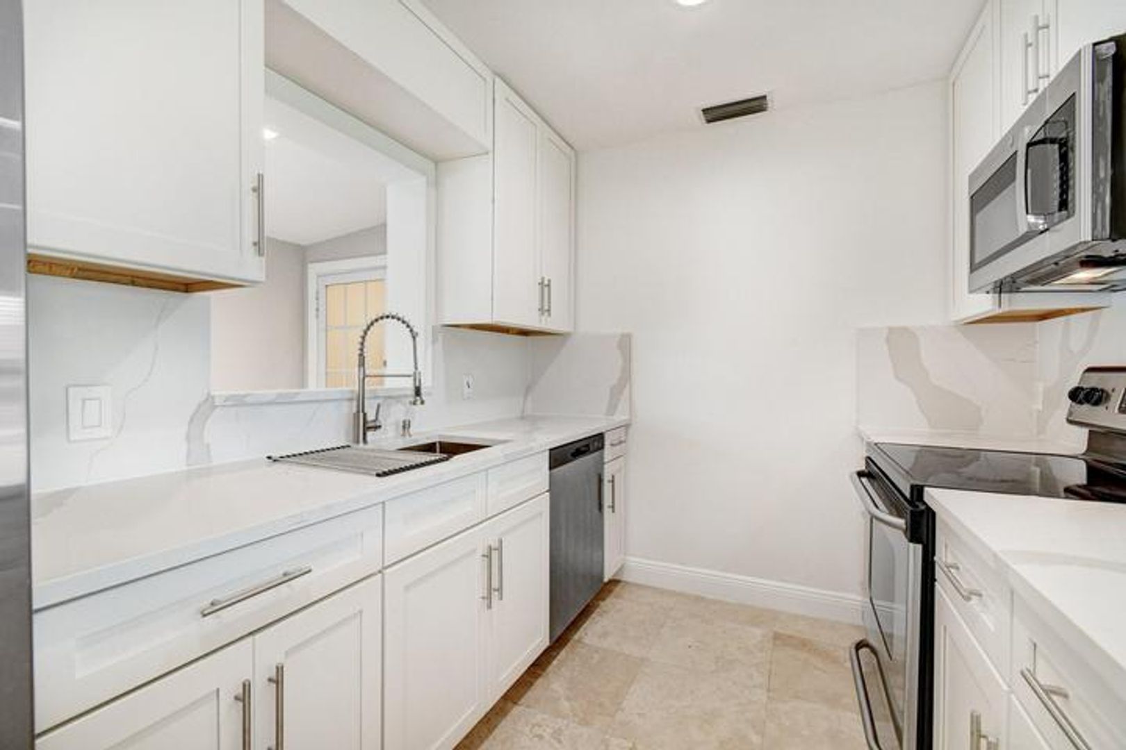 Delray Beach House: 15021 Jackson Road