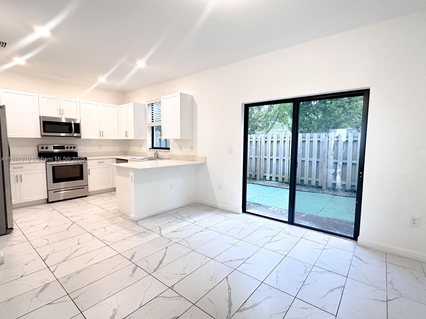 Miami House: 20634 NE 2nd Court 20634