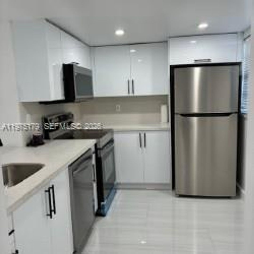 Miami House: 14185 SW 87th Street A205