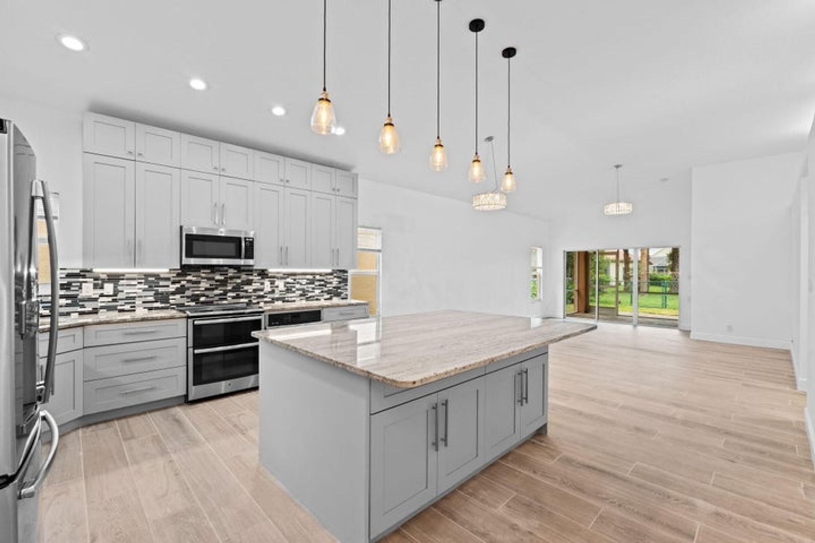Riviera Beach House: 5122 ELPINE Way