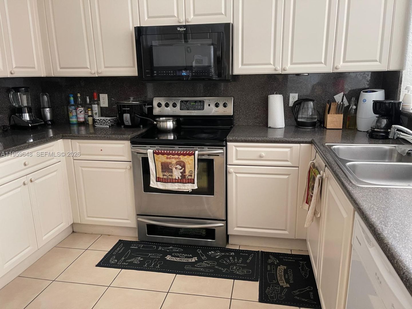 Hialeah House: 8123 W 36th Avenue 1