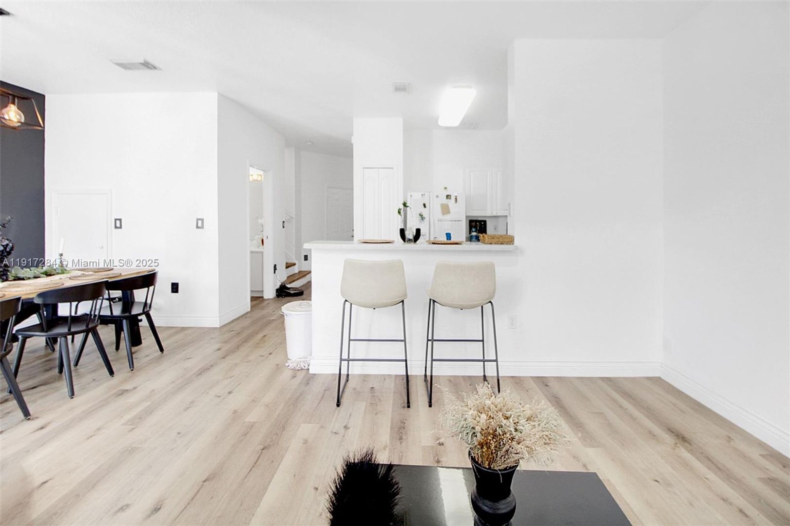 Doral House: 4362 NW 114th Path