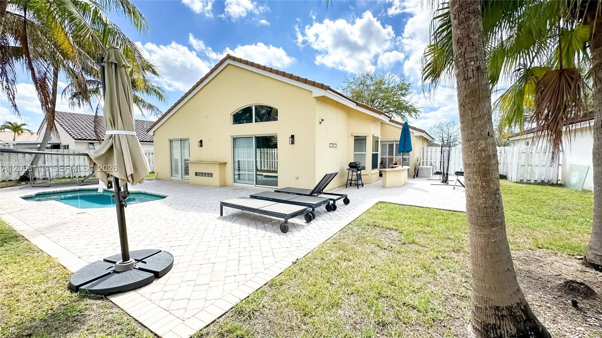 Pembroke Pines House: 18795 NW 24th Court 18795