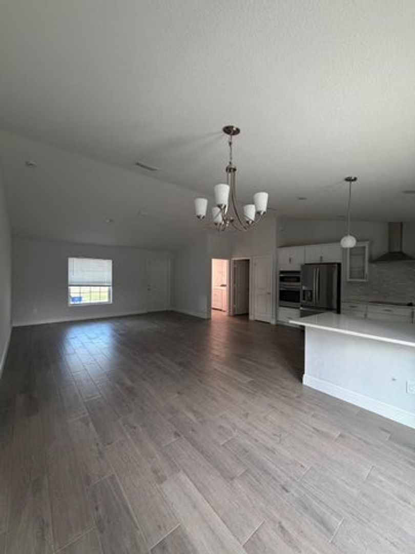 Royal Palm Beach House: 4150 130th Avenue N