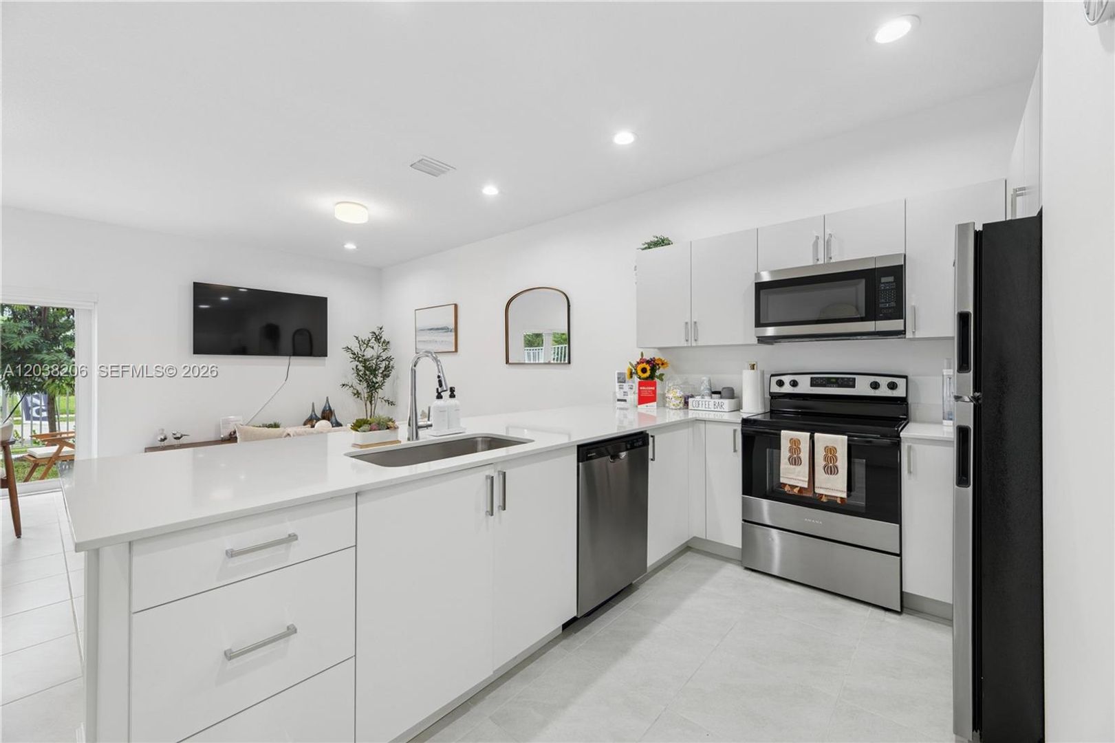 Pompano Beach House: 635 NW 30 Terrace