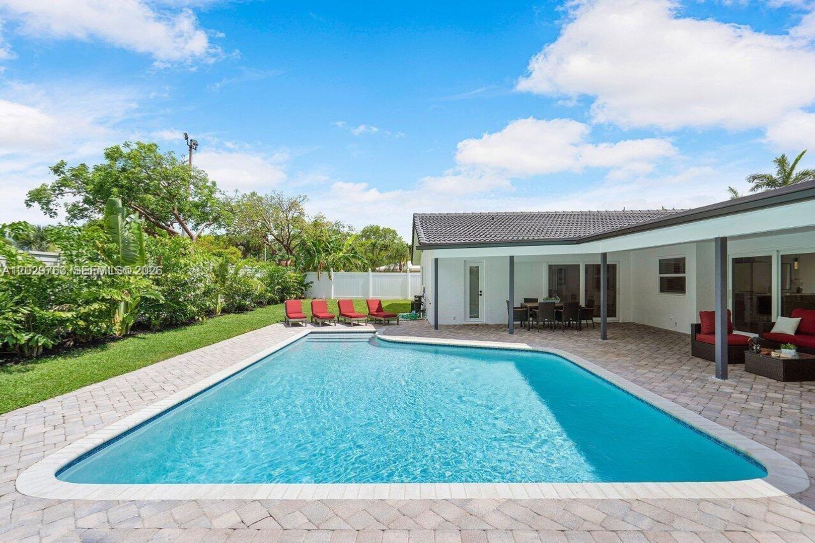 Boca Raton House: 6991 NE 7th Avenue 0
