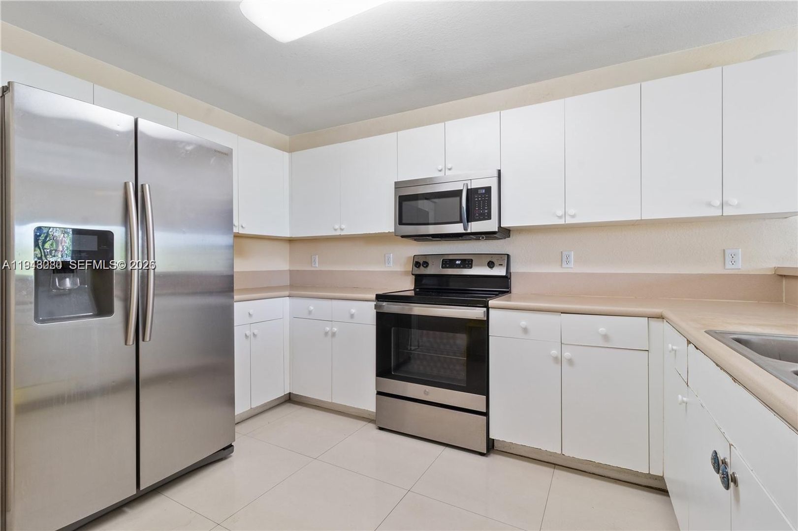 Doral House: 11102 NW 83rd Street 222