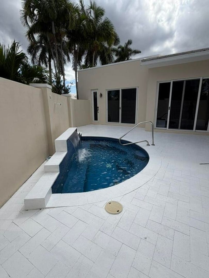 Boca Raton House: 17311 Bermuda Village Drive