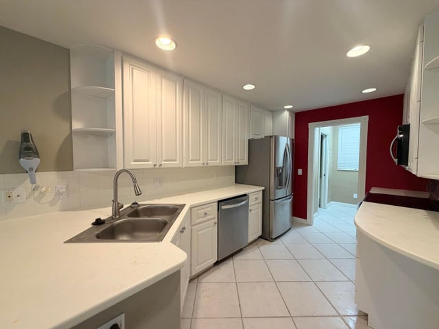 West Palm Beach House: 2205 Telogia Court